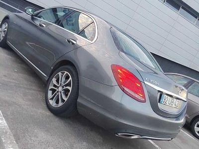 Usado 2017 Mercedes C350e Sedan | € 20.500