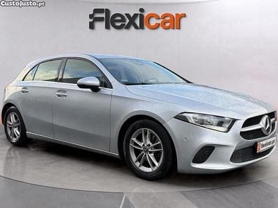 Usado Mercedes A160 Style 109 HP (80 kW) 2019 Cinza
