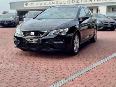 Cinzento Usado 2019 Seat Leon ST Carrinha | € 14.900