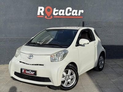 Usado Toyota iQ 68 HP (50 kW) 2010 Branco Citadino