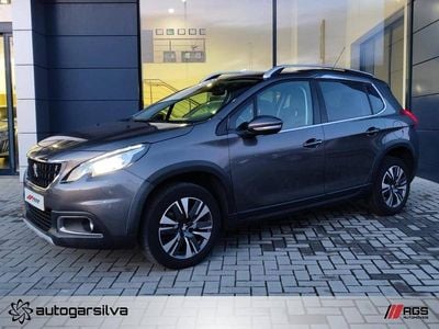 Usado Peugeot 2008 110 HP (80 kW) 2018 Cinzento SUV