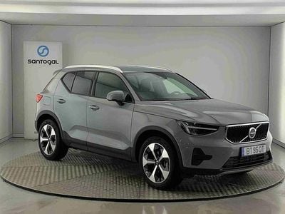 Usado Volvo XC40 Core 163 HP (119 kW) 2025 Cinzento SUV