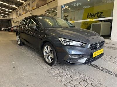 Usado Seat Leon Style 110 HP (80 kW) 2023 Cinza