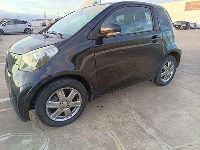 Toyota iQ