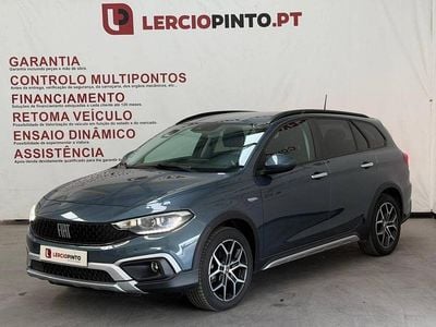 Usado Fiat Tipo Garmin 101 HP (74 kW) 2023 Cinza Carrinha