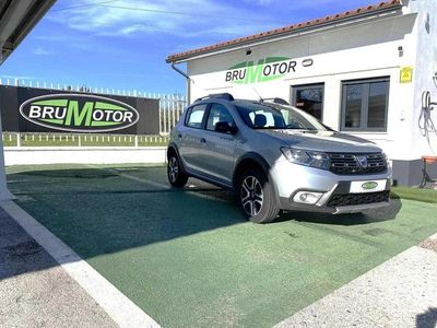 Cinzento Usado 2020 Dacia Sandero Extreme Citadino | € 11.800