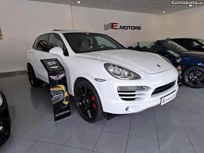 Usado Porsche Cayenne Platinum Edition 250 HP (183 kW) 2012 Branco SUV
