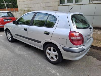 usado Nissan Almera 1.5 gasolina 100 mil kms