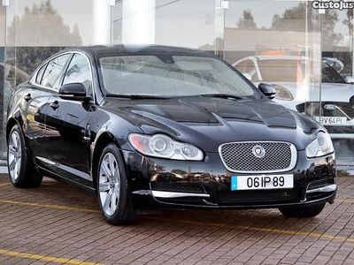 Usado Jaguar XF Premium Luxury 275 HP (202 kW) 2009 Preto Sedan