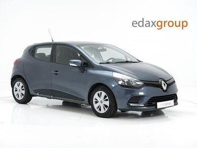 Cinza Usado 2017 Renault Clio IV Zen | € 5.940 (Bom preço)