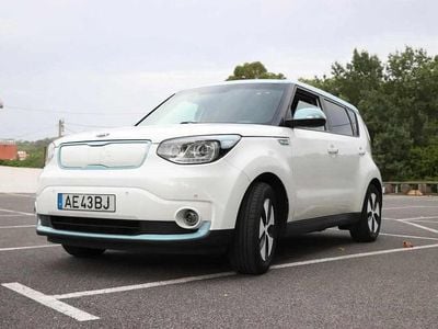 Branco Usado 2016 Kia Soul SUV | € 8.490