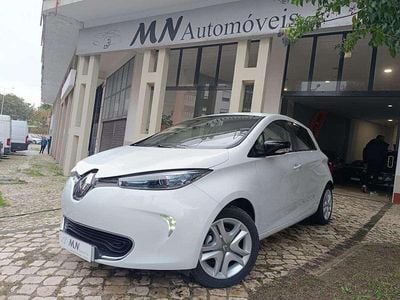 Branco Usado 2017 Renault Zoe Intens Citadino | € 10.500 (Bom preço)