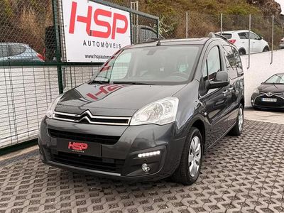 Cinza escuro Usado 2018 Citroën Berlingo Monovolume | € 17.990