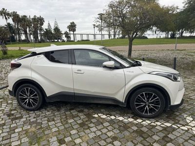 usado Toyota C-HR 1.8 Hybrid Exclusive