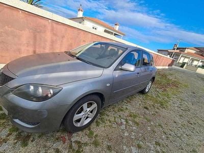 Cinzento Usado 2004 Mazda 3 Citadino | € 1.050