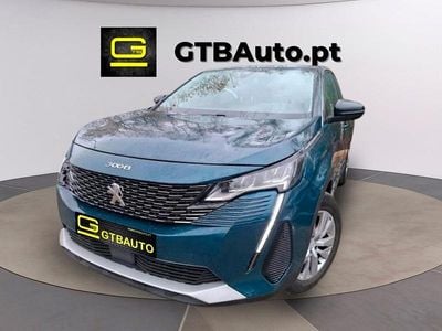 Usado Peugeot 3008 Allure 131 HP (96 kW) 2022 Azul SUV
