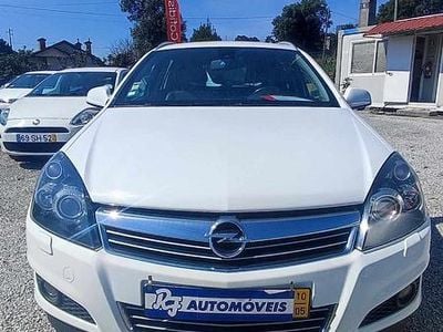 Usado Opel Astra 110 HP (80 kW) 2010 Branco Carrinha