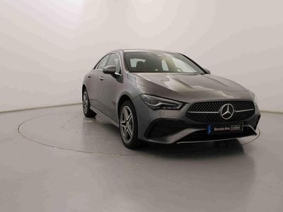Cinza Usado 2024 Mercedes CLA250 Sedan | € 41.990