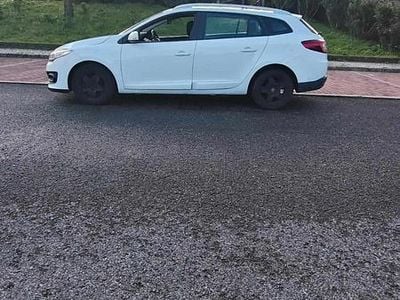 Branco Usado 2025 Renault Mégane II Carrinha | € 5.599 (Preço justo)
