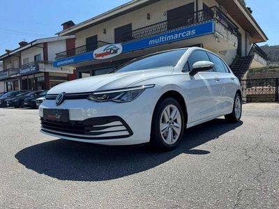 Branco Usado 2022 VW Golf VIII Conceptline | € 23.990 (Preço justo)