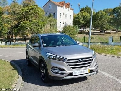 Usado Hyundai Tucson 114 HP (83 kW) 2018 Cinza SUV