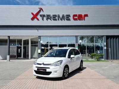 Branco Usado 2016 Citroën C3 Feel Citadino | € 11.750 (Preço elevado)