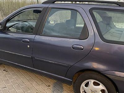 Usado 2001 Fiat Palio Sedan | € 2.250