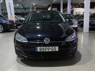 Usado VW Golf VII 90 HP (66 kW) 2015 Preto