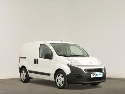 Branco Usado 2023 Fiat Fiorino Monovolume | € 13.490 (Preço elevado)