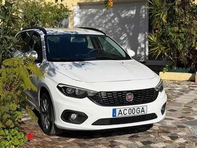 Usado Fiat Tipo 95 HP (69 kW) 2020 Branco Carrinha
