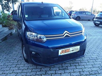 Azul Usado 2019 Citroën Berlingo Monovolume | € 13.980 (Preço elevado)