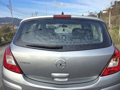 Usado 2011 Opel Corsa Sedan | € 3.499 (Bom preço)