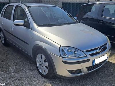 Cinza Usado 2003 Opel Corsa Citadino | € 4.250