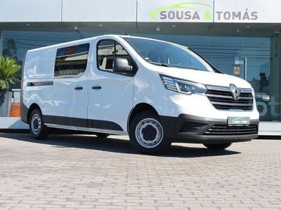 Branco Usado 2024 Renault Trafic Monovolume | € 35.000