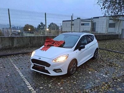 Usado Ford Fiesta ST-Line 120 HP (88 kW) 2018 Branco Citadino