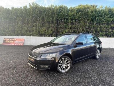 Preto Usado 2014 Skoda Octavia Carrinha | € 8.500 (Bom preço)