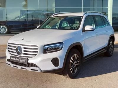 Mercedes GLB180