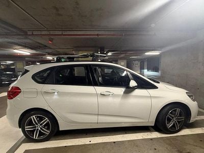 Usado 2015 BMW 216 Active Tourer Sport Line Monovolume | € 12.500 (Super Preço)