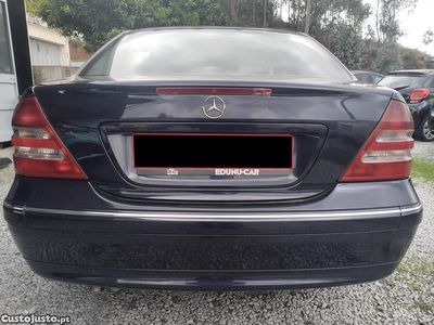 Mercedes C200