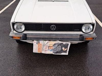 Usado 1982 VW Golf I Citadino | € 2.400