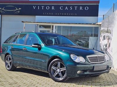Verde Usado 2004 Mercedes C220 Classic Carrinha | € 6.990