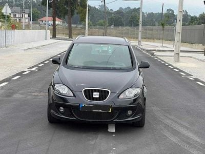 Usado 2008 Seat Altea XL Monovolume | € 4.999