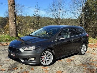 Usado 2016 Ford Focus ST-Line Carrinha | € 14.500