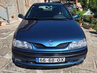 Usado 1996 Renault Laguna Sedan | € 2.900