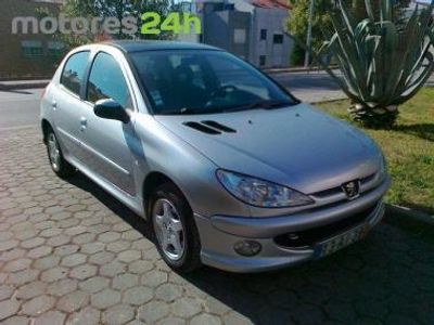 usado Peugeot 206 BLACK & SILVER 1.1