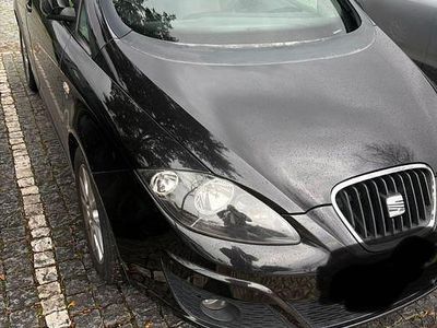 Usado 2009 Seat Altea XL Style Monovolume | € 5.500