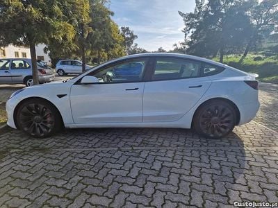 Branco Usado 2021 Tesla Model 3 Performance Sedan | € 31.990 (Preço justo)