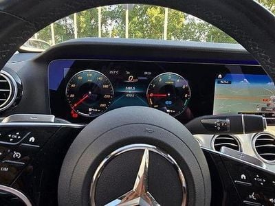 Mercedes E300