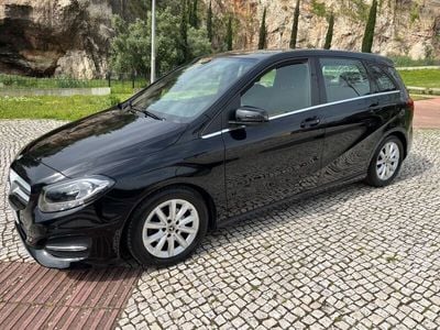 Mercedes B180