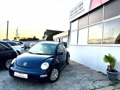 Usado VW Beetle 116 HP (85 kW) 2001 Azul Citadino